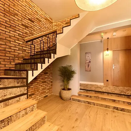 Na Skarpie Apartment *